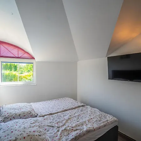 Estike Apartmanhaz * Σίοφοκ