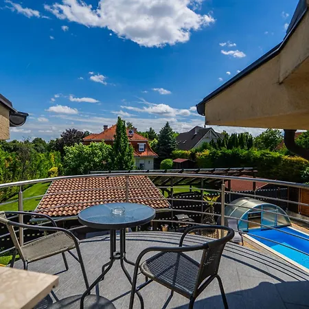 Διαμέρισμα Estike Apartmanhaz *