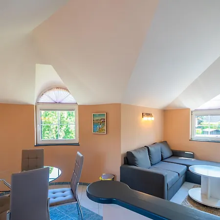 Estike Apartmanhaz Διαμέρισμα